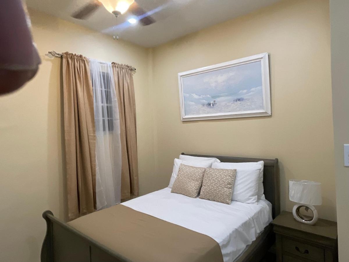 The Colosseum Hotel Basseterre Exterior foto